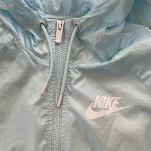 Super cute blue and white wind breaker